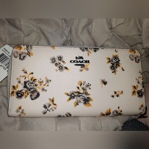 Coach Wallet NWT